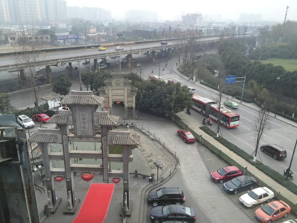Folk Inn Chengdu Exterior photo